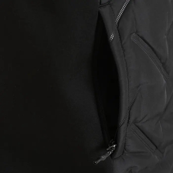 Wolverhampton Wanderers Shirt Store | Progression Hybrid Gilet – Black/Green Collection Wolverhampton Wanderers Official Gear